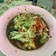 ส้มตำร้านพี่ปุ้ย หลัง ม.สยาม