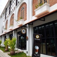 KUM JAN CAFE AND THAI DESSERT