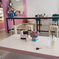 Bake Heaven Cafe