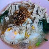 เมนูของร้าน ก๋วยจั๊บญวนมีสทีน by ใจสบายจั๊บญวน