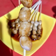 เมนูของร้าน ลูกชิ้นช้างเผือก