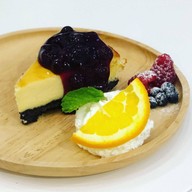 เมนูของร้าน Charm Eatery & Cafe