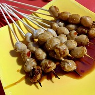 เมนูของร้าน ลูกชิ้นช้างเผือก