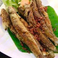 ร้านโกดำ ชุมทางเขาชุมทอง