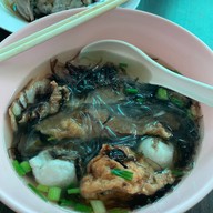 ก๊วยเตี๋ยวลูกชิ้นปลาเทียนชัย24