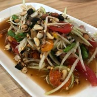 ส้มตำเจ้น้อย
