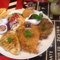 เมนู ชาเชค ฟาติน (Halal Food) ชาเชค ฟาติน (Halal Food)