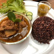 เมนูของร้าน สวนผัก โอ้กะจู๋ ดาดฟ้าลาซาล