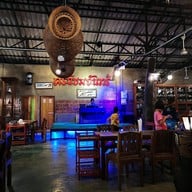 บรรยากาศ ครัวชมจันทร์ นครนายก