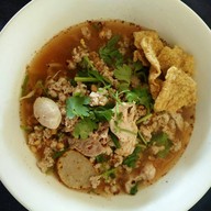 เมนูของร้าน ลุงโอ๋ ก๋วยเตี๋ยวต้มยำโบราณ