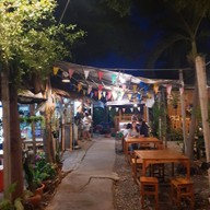 บรรยากาศ ร้านตาเล็กหมูจุ่ม