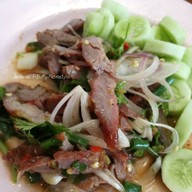 ป้าฟ้า หมูย่างยำ & กับข้าวกับปลา Pafah