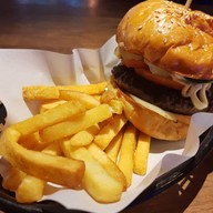 Wishbeer Home Bar สุขุมวิทซอย 67