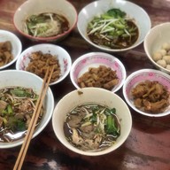 ก๋วยเตี๋ยวเรือแม่พเยาว์ ประดิพัทธิ18