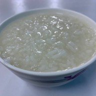 ร้านอาหารเเดง
