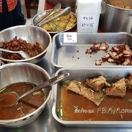 ป้าฟ้า หมูย่างยำ & กับข้าวกับปลา Pafah