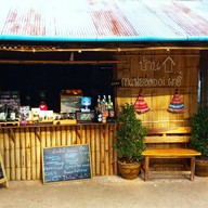 หน้าร้าน บ้านกาแฟยอดดอยผาฮี้