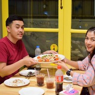 ก๋วยเตี๋ยวโบราณบ้านยายคาเฟ่ ไทยรามัญ