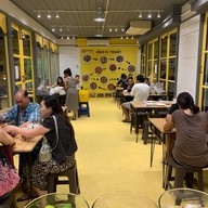 ก๋วยเตี๋ยวโบราณบ้านยายคาเฟ่ ไทยรามัญ