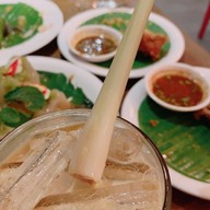 ส้มตำเด้อ ทองหล่อ