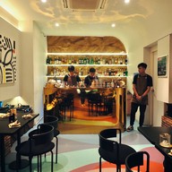 บรรยากาศ Bambino 居酒屋