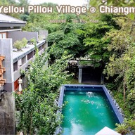 โรงแรมเยลโล่พิลโล