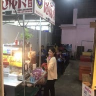 บรรยากาศ ก๋วยเตี๋ยวโกเด้ง โฮเด้ง (ปากซอยภัทรนิเวศน์ เทพารักษ์)