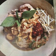 เมนูของร้าน ก๋วยเตี๋ยวป้าอ้อน