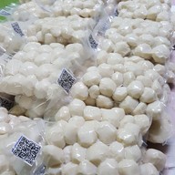 บุรีล้ำบุรีรัมย์ ลูกชิ้นยืนกิน เมืองบุรีรัมย์