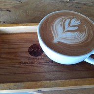 บ้านศิลป์ ลาภิน วัดร่องขุ่น