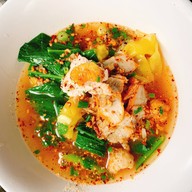 เมนูของร้าน ก๋วยเตี๋ยวป้ามาศ  หนองบัว