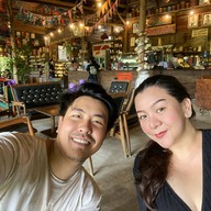 บรรยากาศ ร้านอาหารบ้านหอมเทียน