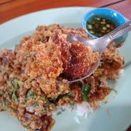 เมนูของร้าน ข้าวขาหมูเยอรมัน (แห่งเดียวในโลก)