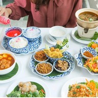 ร้านอาหารบ้านหมอมี