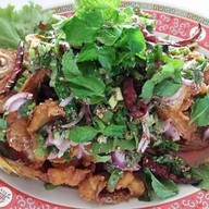 เมนูของร้าน ซิลดี้ ปลาทอดยำ & ก๋วยเตี๋ยว หมู-เนื้อน้ำตก ริมแม่น้ำตลาดไฟฟ้านครชัยศรี