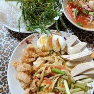 กินปู หมูปลาร้า@ห้วยขวาง