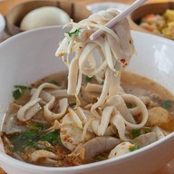 เมนูของร้าน นายไสว ก๋วยเตี๋ยวลูกชิ้นปลา นายไสว ก๋วยเตี๋ยวลูกชิ้นปลา