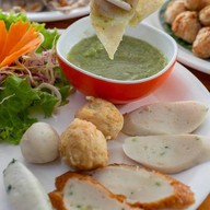 เมนูของร้าน นายไสว ก๋วยเตี๋ยวลูกชิ้นปลา นายไสว ก๋วยเตี๋ยวลูกชิ้นปลา