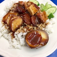 เมนูของร้าน เซี้ยเหล่ายี่ห้อ (ข้าวหมูแดงแปลงนาม)