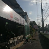 หน้าร้าน ทาวน์อินทาวน์ซีฟู้ด ทาวน์อินทาวน์