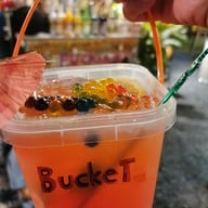 Bucket ช่างชุ่ย