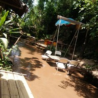 โฮ่งบีช คาเฟ่