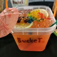 Bucket ช่างชุ่ย