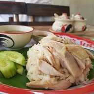 ข้าวมันไก่ศรีสุพรรณ