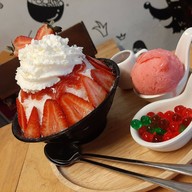 ฝากท้อง คาเฟ่