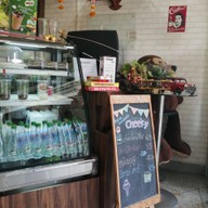 บรรยากาศ Cheeky Monkey