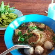 เมนูของร้าน ก๋วยเตี๋ยวบ้านครูนา