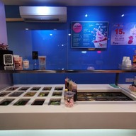 บรรยากาศ Fruzberry The Circle Rachapruk