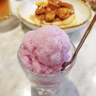 เมนูของร้าน JingJing Ice-cream Bar and Cafe