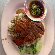 เมนูของร้าน แม่อุไร ข้าวหน้าเป็ด